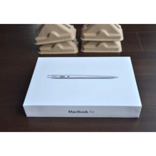 Apple(アップル)の【新品】MacBook Air 2017 MQD32J/A スマホ/家電/カメラのPC/タブレット(ノートPC)の商品写真