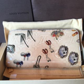 ルイヴィトン(LOUIS VUITTON)のルイ ヴィトン ヴェルニ ステッカーズ 長財布(長財布)