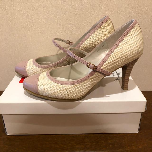 GINZA Kanematsu(ギンザカネマツ)のほぼ未使用☆カネマツ 美品 パンプス レディースの靴/シューズ(ハイヒール/パンプス)の商品写真