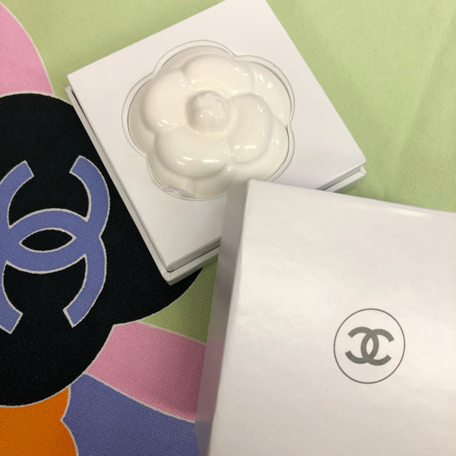 CHANEL(シャネル)の週末お値下げ❣️シャネルペーパーウェイト インテリア/住まい/日用品の文房具(その他)の商品写真