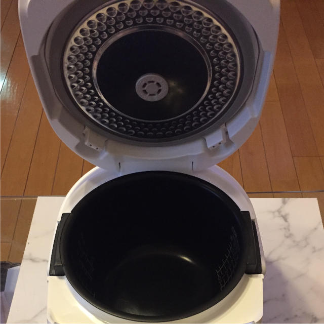 日立(ヒタチ)のIH炊飯器 5.5合 スマホ/家電/カメラの調理家電(炊飯器)の商品写真