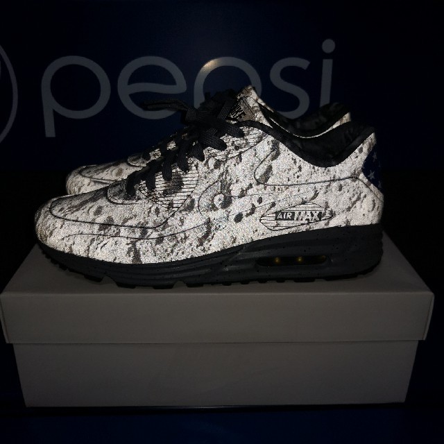 NIKE(ナイキ)の新品 NIKE AIR MAX LUNAR 90 SP 月面 エアマックス メンズの靴/シューズ(スニーカー)の商品写真