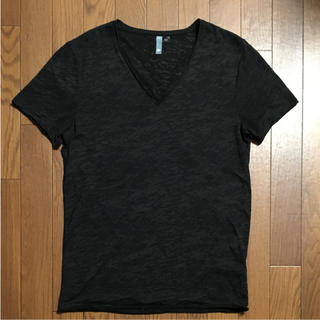 エイチアンドエム(H&M)のブラックTシャツ(Tシャツ/カットソー(半袖/袖なし))