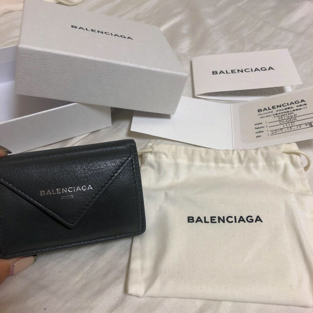 Balenciaga(バレンシアガ)のBALENCIAGA バレンシアガ ミニウォレット グレー レディースのファッション小物(財布)の商品写真