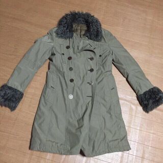 ヒステリックグラマー(HYSTERIC GLAMOUR)のヒス 中綿入りカーキーコート(ダウンコート)