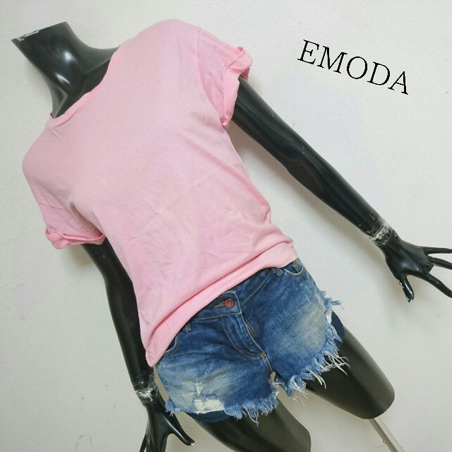 EMODA(エモダ)のEMODA*Tシャツ レディースのトップス(Tシャツ(半袖/袖なし))の商品写真