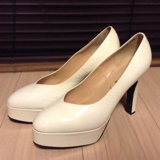 ヴェラウォン(Vera Wang)のブライダルシューズ 24.5cm  レディース パンプス(ハイヒール/パンプス)