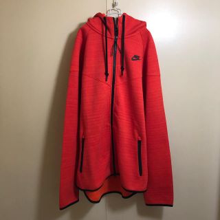 ナイキ(NIKE)の美品 NIKE ナイキ テックフリース パーカー オレンジ レッド XL(パーカー)