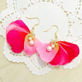 花びらピアス♡(ピアス)