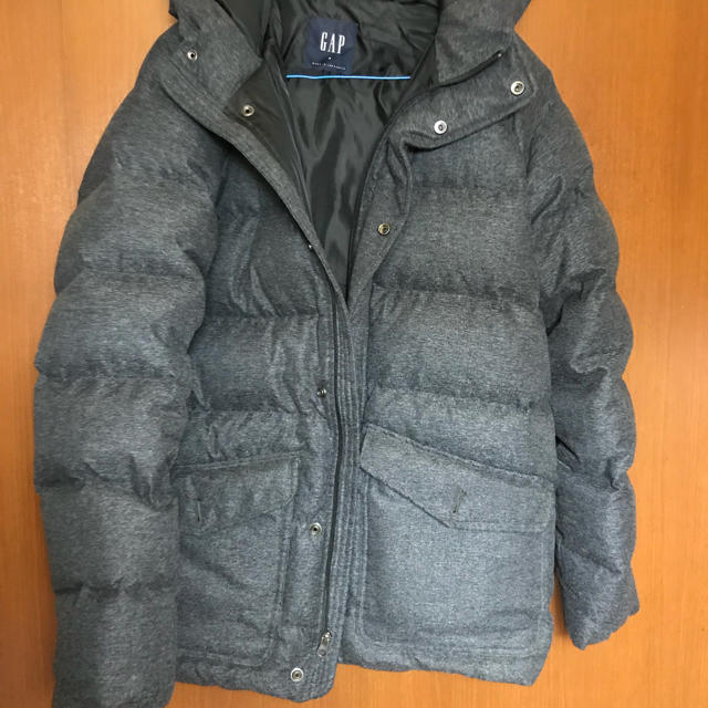 GAP(ギャップ)のGAP 冬物コート サイズM メンズのジャケット/アウター(ダウンジャケット)の商品写真