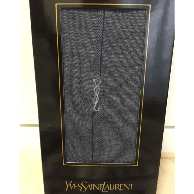 Yves Saint Laurent Beaute(イヴサンローランボーテ)の☆イブサンローラン新品未使用・紳士靴下☆ メンズのレッグウェア(ソックス)の商品写真