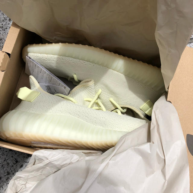 adidas - yeezy boost 350 v2 butter 28.5cm