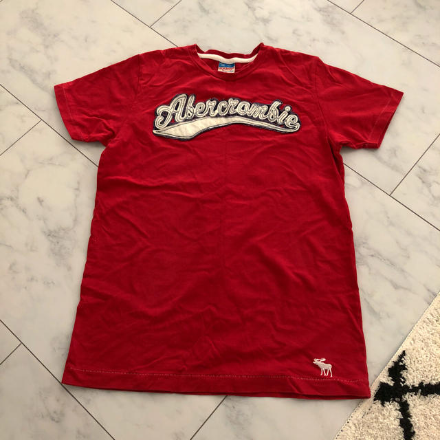 Abercrombie&Fitch(アバクロンビーアンドフィッチ)のアバクロＴシャツ メンズのトップス(Tシャツ/カットソー(半袖/袖なし))の商品写真