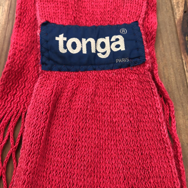 tonga(トンガ)のトンガ 抱っこひも キッズ/ベビー/マタニティの外出/移動用品(抱っこひも/おんぶひも)の商品写真