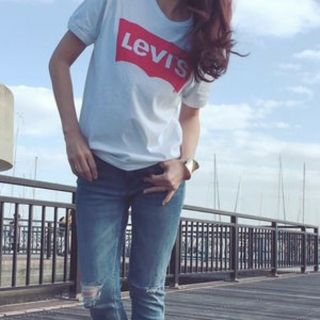 リーバイス(Levi's)の【未使用新品】Levi's ロゴTシャツ Mサイズ(Tシャツ(半袖/袖なし))