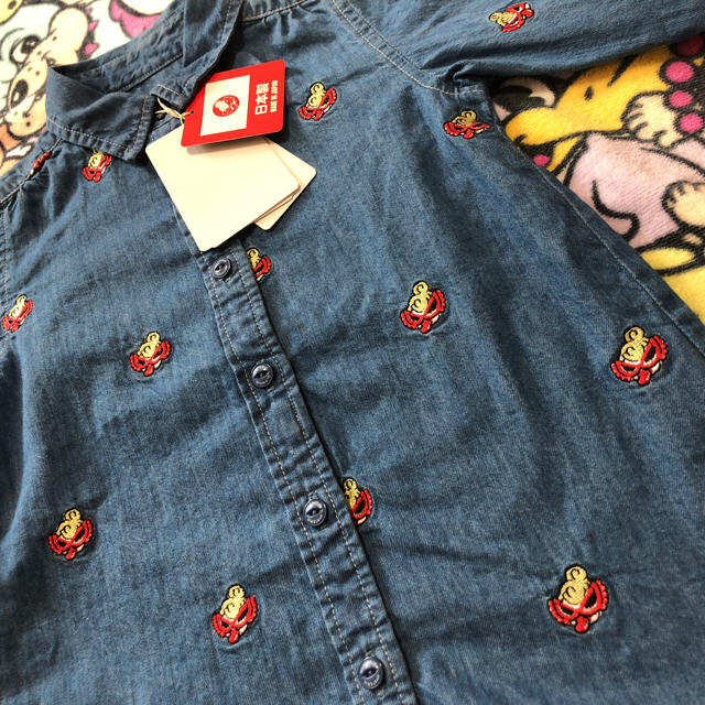 HYSTERIC MINI(ヒステリックミニ)の専用 ヒステリックミニ 刺繍 デニムシャツ キッズ/ベビー/マタニティのベビー服(~85cm)(シャツ/カットソー)の商品写真