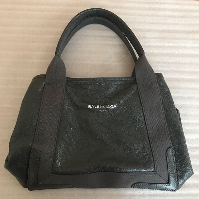 BALENCIAGA BAG(バレンシアガバッグ)のBALENCIAGA   ネイビーカバス  レザートート  グレー  S レディースのバッグ(トートバッグ)の商品写真