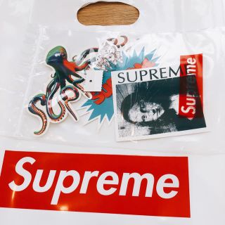 シュプリーム(Supreme)のsupreme ステッカー(早い者勝ち)(シール)