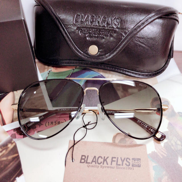 BLACK FLYS☆新品サングラス