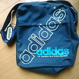 アディダス(adidas)のショルダーバッグ(ショルダーバッグ)