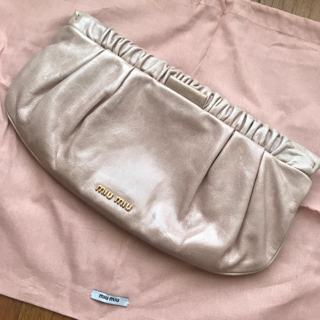 クラッチバッグ  miumiu