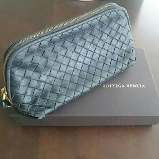 ボッテガヴェネタ(Bottega Veneta)のBOTTGA VENETA ポーチ(ポーチ)