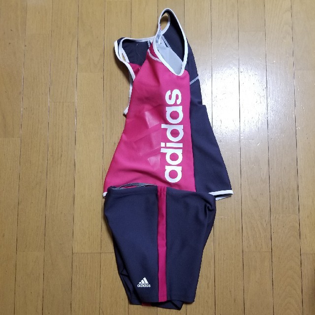 adidas(アディダス)の新品未使用！adidasフィットネス ノースリーブ タンキニ レディースの水着/浴衣(水着)の商品写真