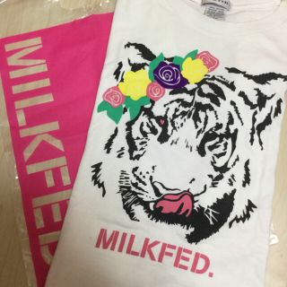 ミルクフェド(MILKFED.)のMILKFED.  ミルクフェド Tシャツ    白×虎 ブランドロゴ入り(Tシャツ(半袖/袖なし))