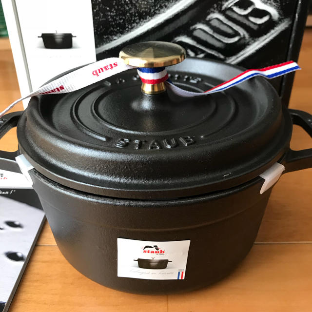 ストウブ　STAUB　ピコ・ココット　ラウンド　16cm　ブラック