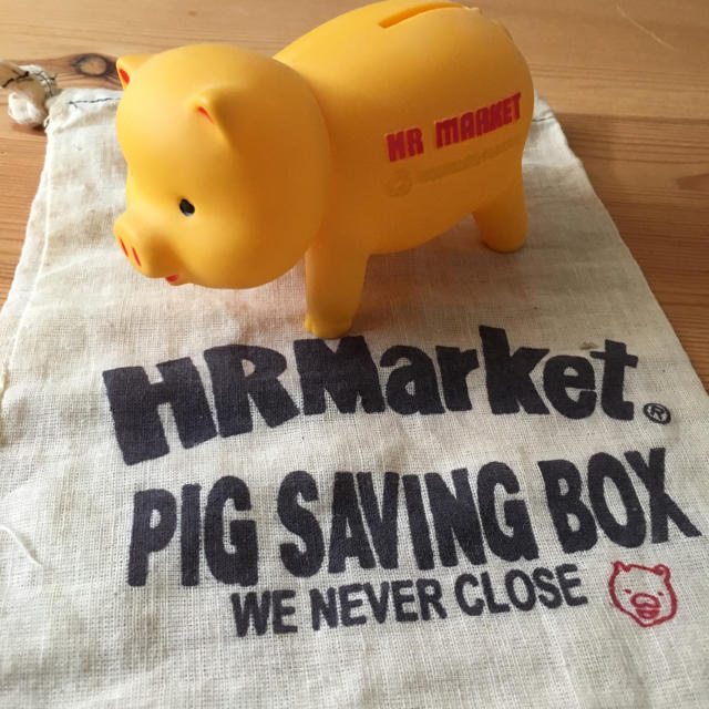 HOLLYWOOD RANCH MARKET - ハリウッドランチマーケット 豚 貯金箱 イエローの通販 by hirotugoods's