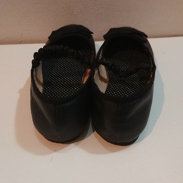 GU(ジーユー)のdouble様専用 黒 靴  フラットシューズ   キッズ/ベビー/マタニティのキッズ靴/シューズ(15cm~)(フォーマルシューズ)の商品写真