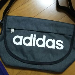 アディダス(adidas)の値下げ アディダス ショルダーバッグ 新品未使用(ショルダーバッグ)