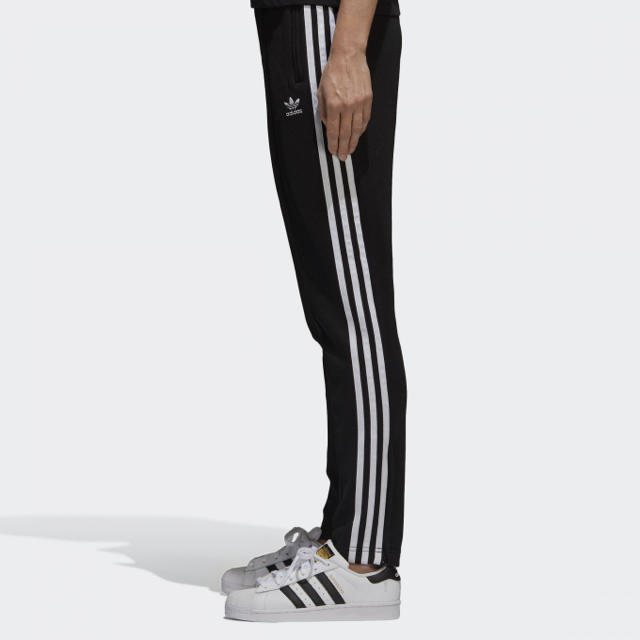 adidas 3ストライプ トラックパンツ 1