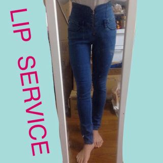 リップサービス(LIP SERVICE)の【美品】ハイウエストデニム(デニム/ジーンズ)