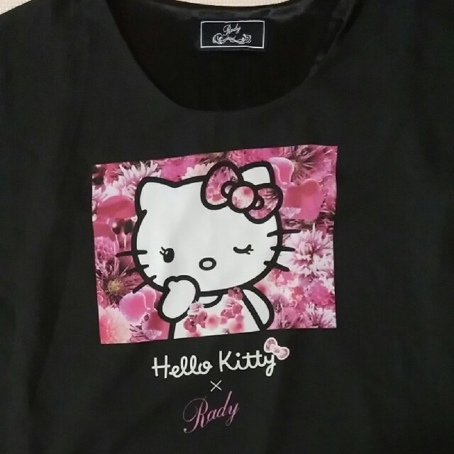 Rady(レディー)のRady♡キティちゃんＴシャツ レディースのトップス(Tシャツ(半袖/袖なし))の商品写真