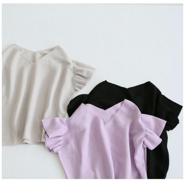 Oggi×IENAコラボ】ラッフル袖プルオーバー◇ Oggi×IENAコラボ】ラッフル袖プルオーバー◇