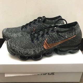 ナイキ(NIKE)のNIKE AIR VAPORMAX FLYKNIT EXPLORER(スニーカー)