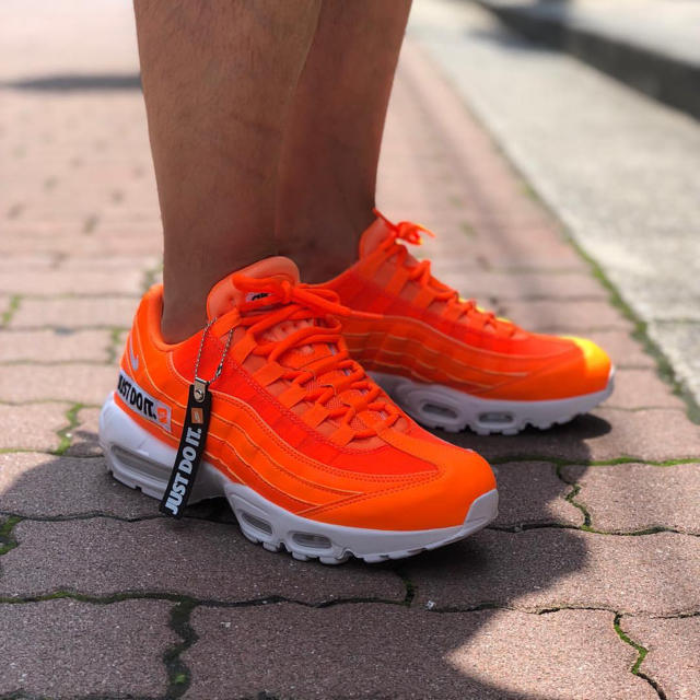 soplo Encadenar sección NIKE - 限定◇ NIKE AIR MAX 95 SE JUST DO IT ◇の通販 by SW's shop｜ナイキならラクマ