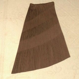 プリーツプリーズイッセイミヤケ(PLEATS PLEASE ISSEY MIYAKE)のモナカ様専用　プリーツプリーズ　スカート(ロングスカート)