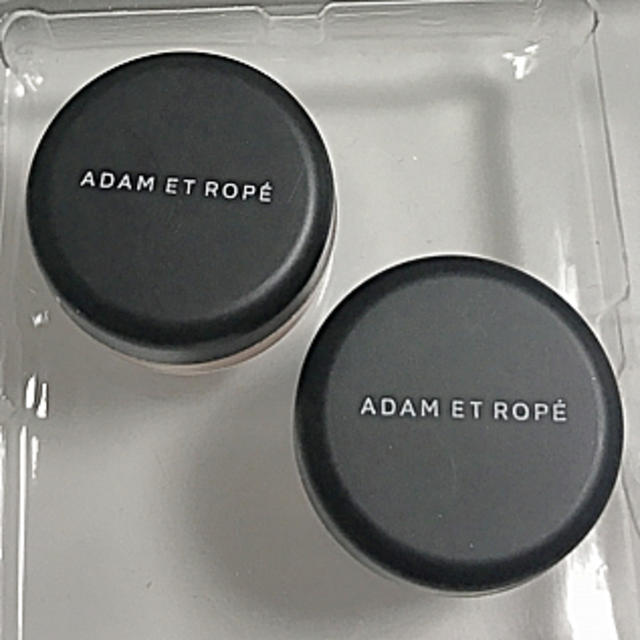 Adam et Rope'(アダムエロぺ)の《未使用》ハイライター⭐︎おまけ1コ付き コスメ/美容のベースメイク/化粧品(その他)の商品写真
