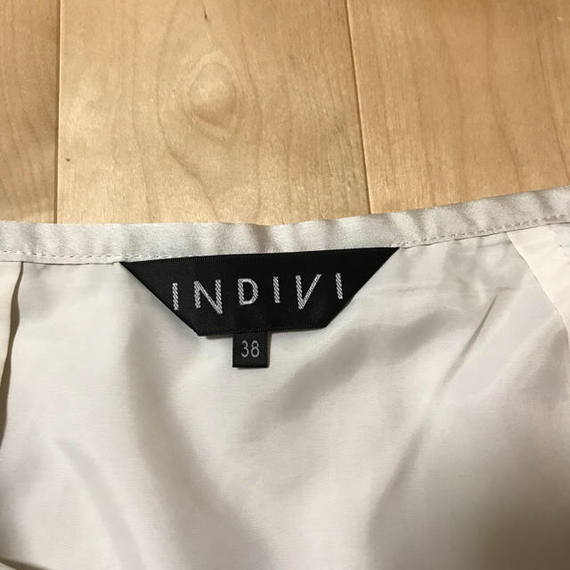 INDIVI(インディヴィ)のmomo様専用★再お値下げ☆INDIVI☆プリーツスカート レディースのスカート(ひざ丈スカート)の商品写真