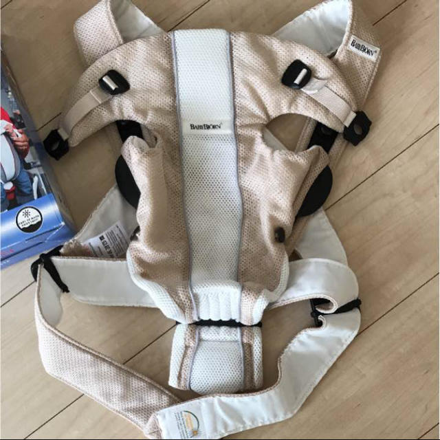 BABYBJORN(ベビービョルン)のベビービョルン 抱っこ紐 キッズ/ベビー/マタニティの外出/移動用品(抱っこひも/おんぶひも)の商品写真