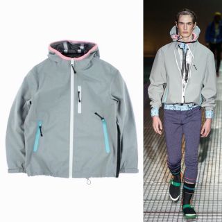 プラダ(PRADA)の17SS PRADA フードジャケット S(マウンテンパーカー)