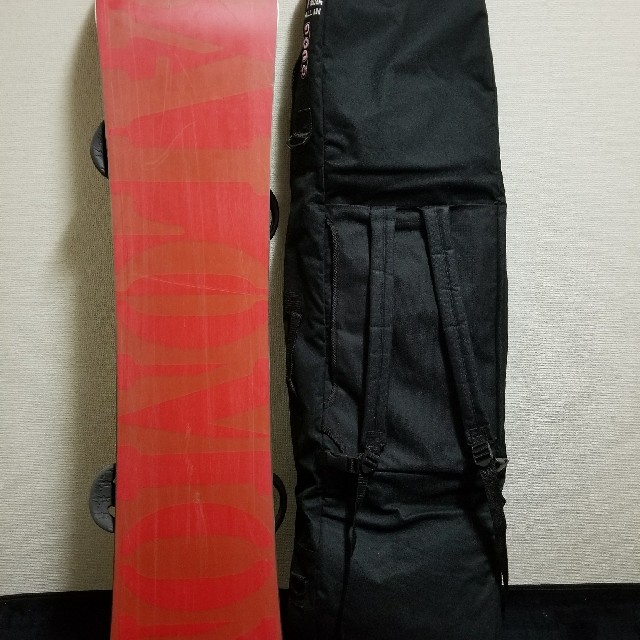 SALOMON(サロモン)の52ワックス塗って発送もできます！SALOMON FLUX エントリーセット スポーツ/アウトドアのスノーボード(ボード)の商品写真