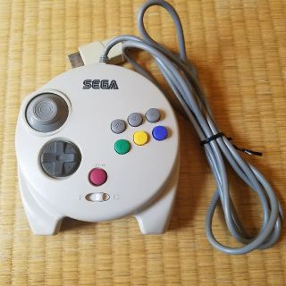 セガ(SEGA)のセガサターン　コントローラー(家庭用ゲーム機本体)