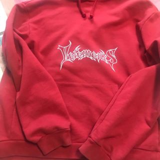 バレンシアガ(Balenciaga)のヴェトモン vetements 韓国限定 レッドパーカー 正規品(パーカー)