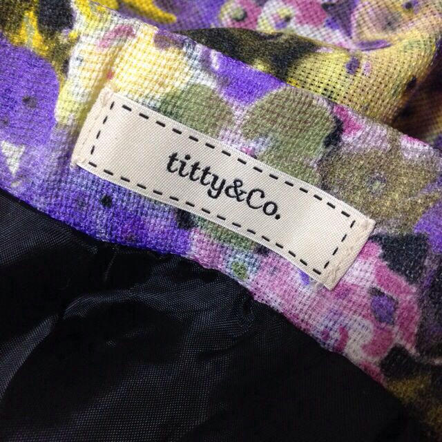 titty&co(ティティアンドコー)のtitty&coの花柄スカート♡ レディースのスカート(ミニスカート)の商品写真