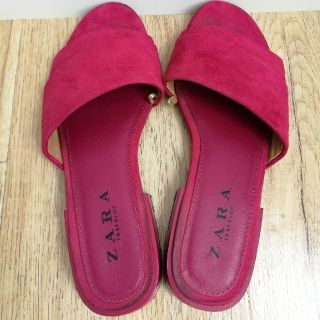 ザラ(ZARA)の【値下げしました！】ZARA フラットシューズ　35(バレエシューズ)