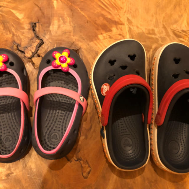 crocs(クロックス)のクロックス キッズ/ベビー/マタニティのベビー靴/シューズ(~14cm)(サンダル)の商品写真