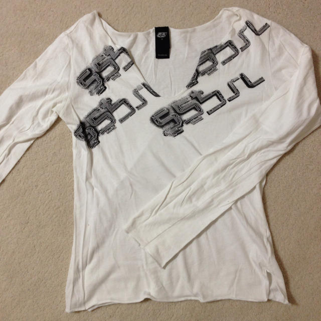 DIESEL(ディーゼル)のDIESEL カットソーロンT レディースのトップス(Tシャツ(長袖/七分))の商品写真